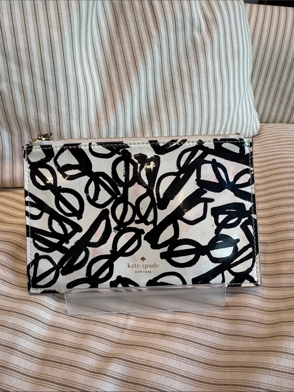 Kate spade glasses pouch cosmetic case